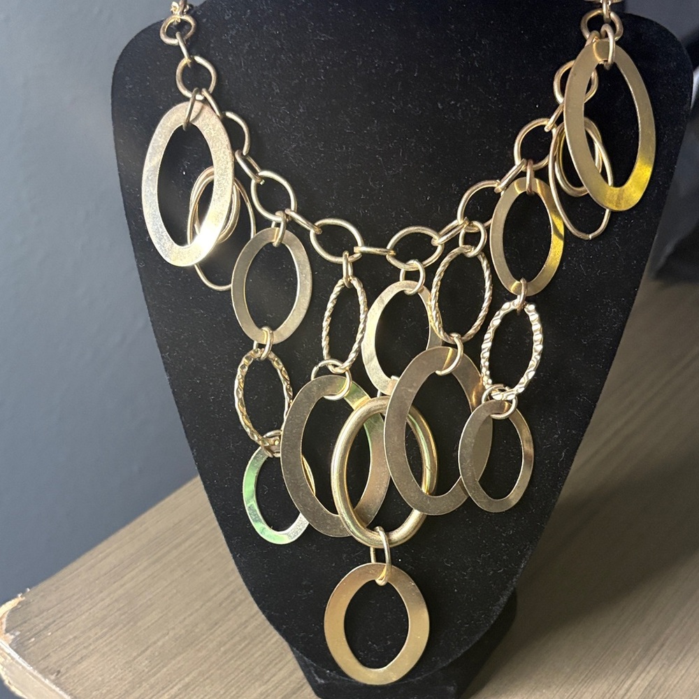 Gold Oval Link Statement Necklace - Women Jewelry